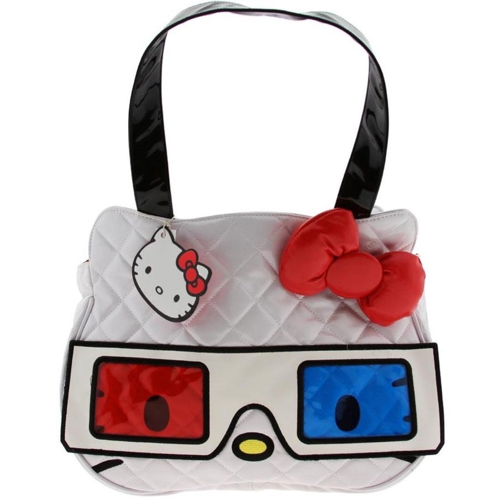 ISO Hello kitty 3D bag🔴🔵